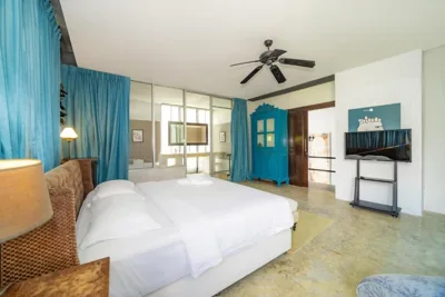 Black Pearl 8 Bedroom Beach Villa Private Pool Gym Free Car Free Water and Electricity Maid 10 Meters to the Beach – 사진 9