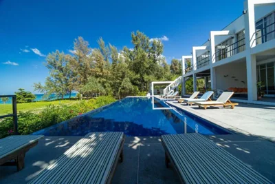 Black Pearl 8 Bedroom Beach Villa Private Pool Gym Free Car Free Water and Electricity Maid 10 Meters to the Beach – 사진 15